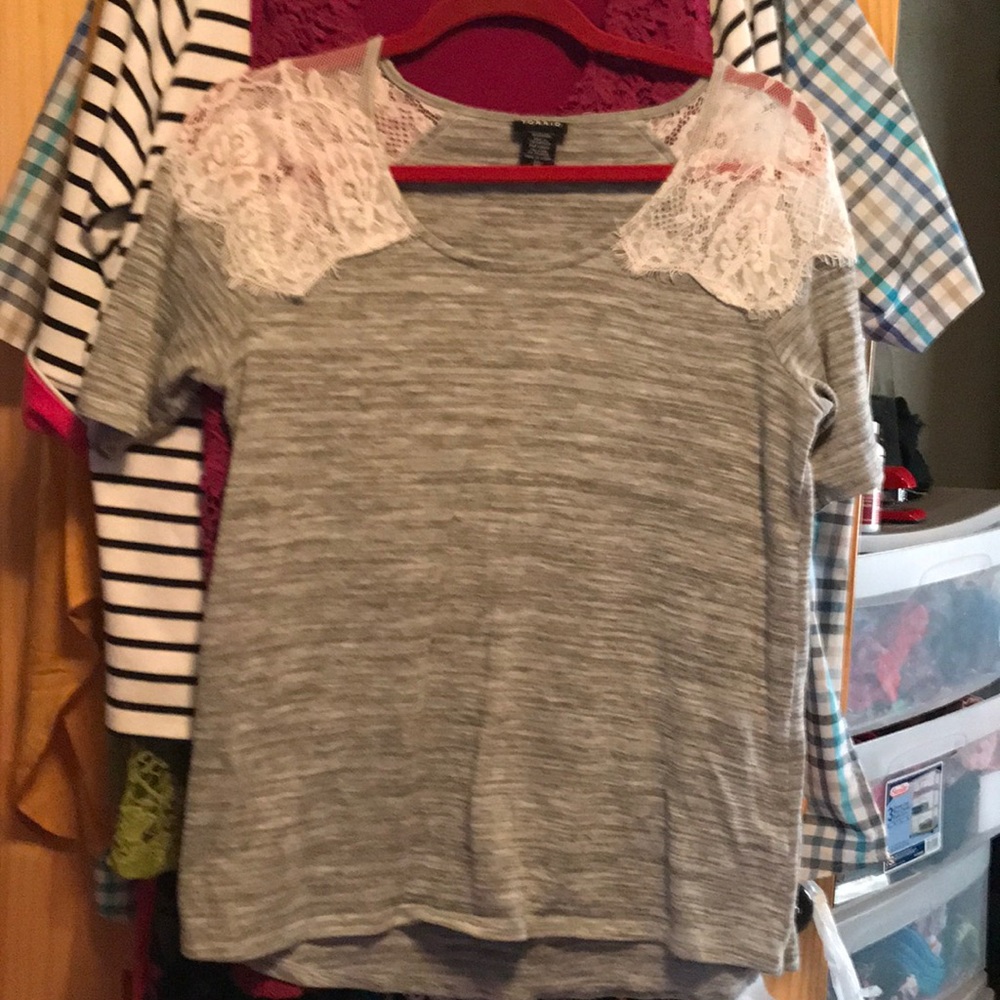Torrid blouse size 00